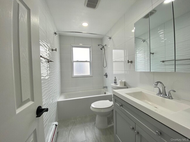 Building Photo - 69-14 66th St