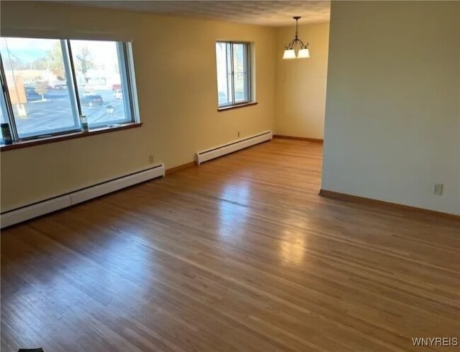 Building Photo - 22 Dreyer Ave