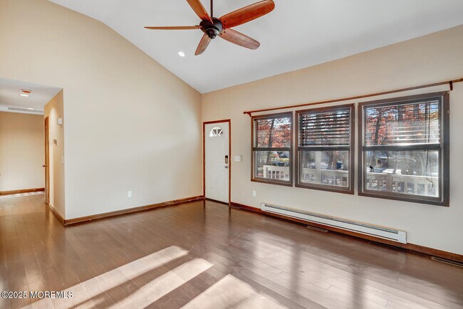 Building Photo - 257 Frog Pond Rd