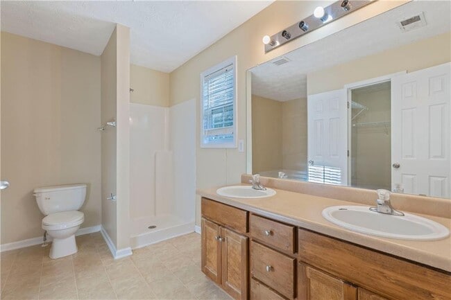 Building Photo - 9122 S Sterling Lakes Dr