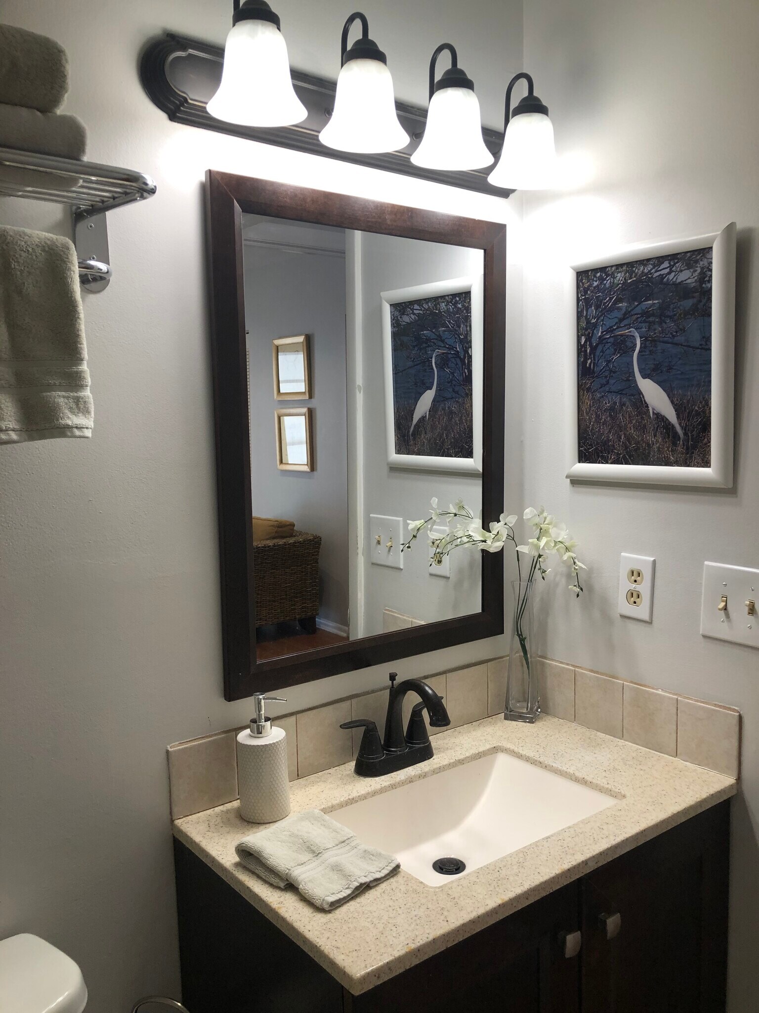 Building Photo - 110 Spring Lake Ct