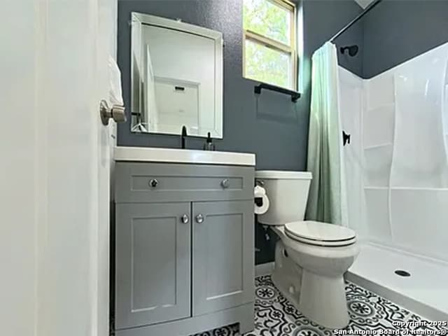 Building Photo - Rent Reduction Special!