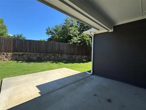 Building Photo - 1433 Eagle Nest Dr