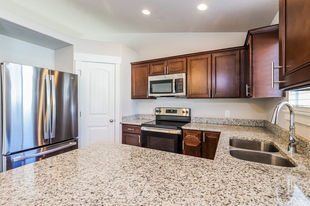 Building Photo - 2419 Prairie Ln