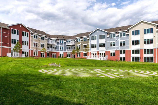 Building Photo - Metro Green Court