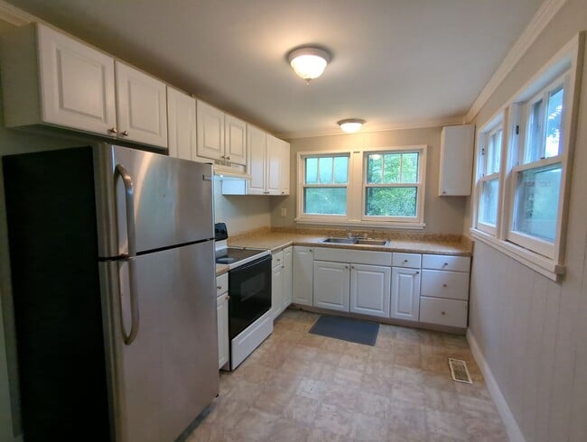 Primary Photo - Rossville 2-Bedroom House