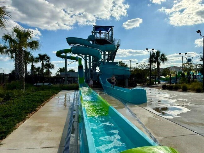 Building Photo - 120 Bogey Dr