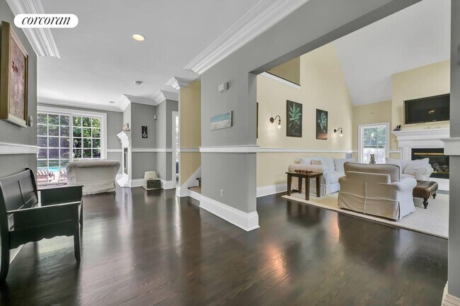 Building Photo - 12 Balcomie Ln