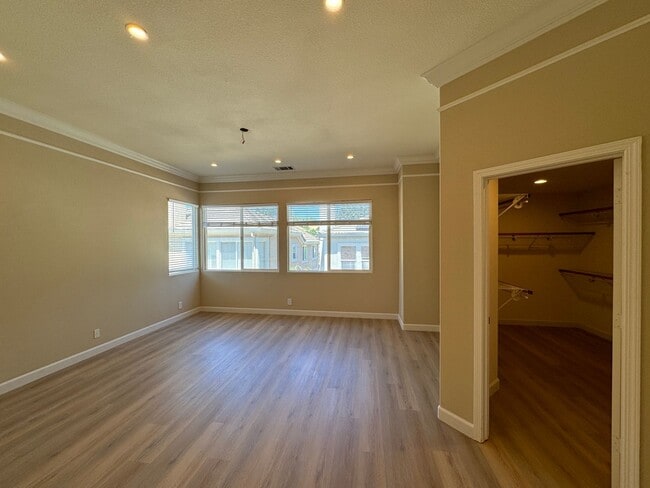 Building Photo - Gorgeous Two-Story with Solar Located at t...