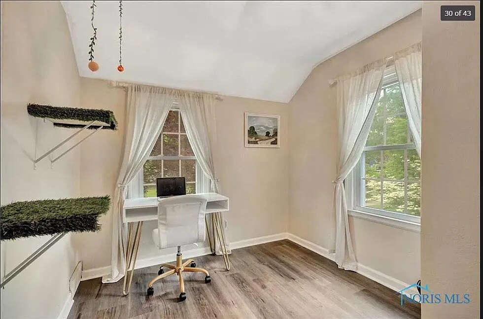 Building Photo - 2528 Aldringham Rd