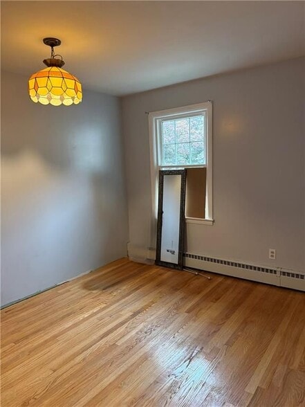 Building Photo - 178 Sisson St