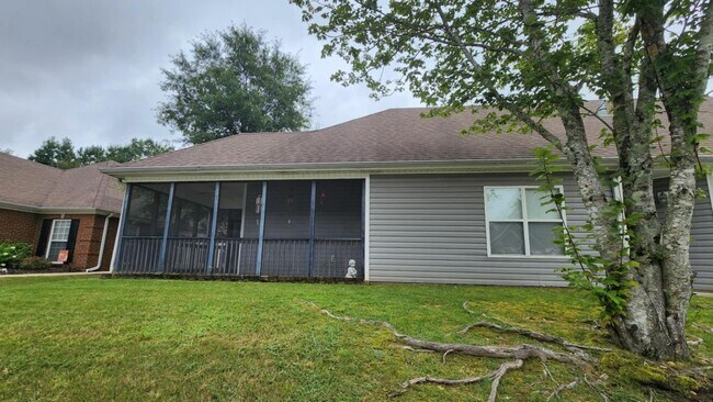 Building Photo - 299 High Ridge Dr