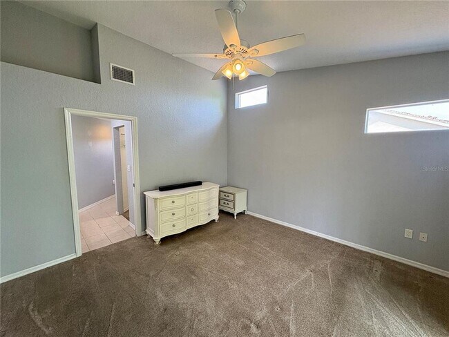 Building Photo - 6421 Bay Cedar Ln