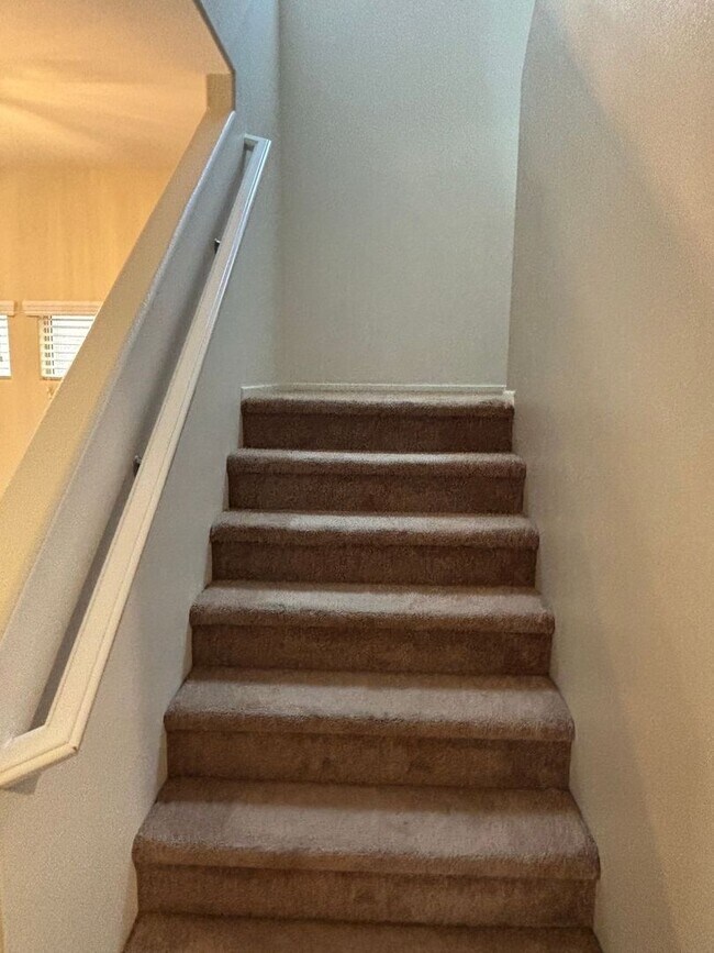 Building Photo - Gated 3-Bedroom Home with Community Pool Near Fort Apache & Blue Diamond