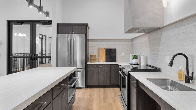 Building Photo - BRAND NEW LUXURY ROW END TOWNHOUSE W 2 CAR GARAGE