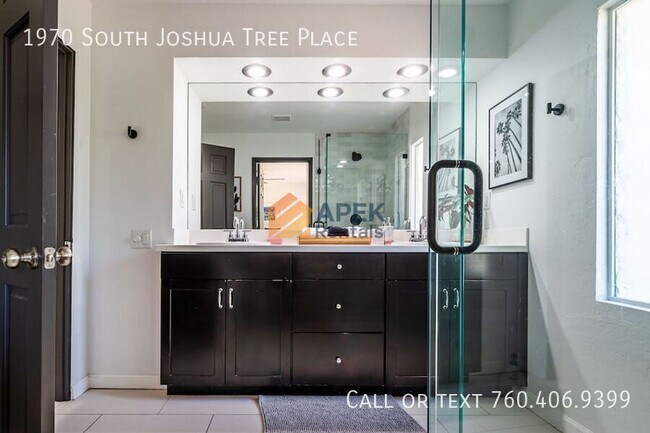 Building Photo - 1970 S Joshua Tree Pl