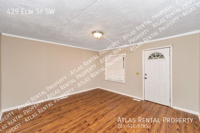 Building Photo - 429 Elm St SW