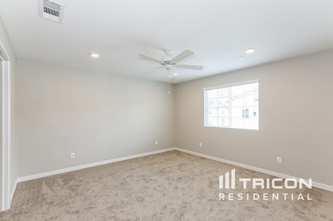 Building Photo - 31691 Willowood Way