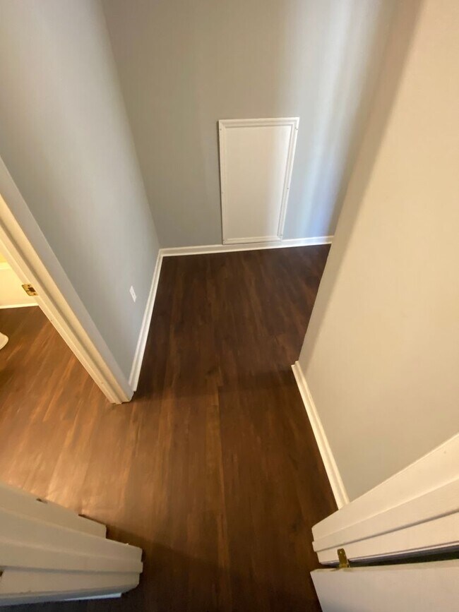 Building Photo - Shelton Park