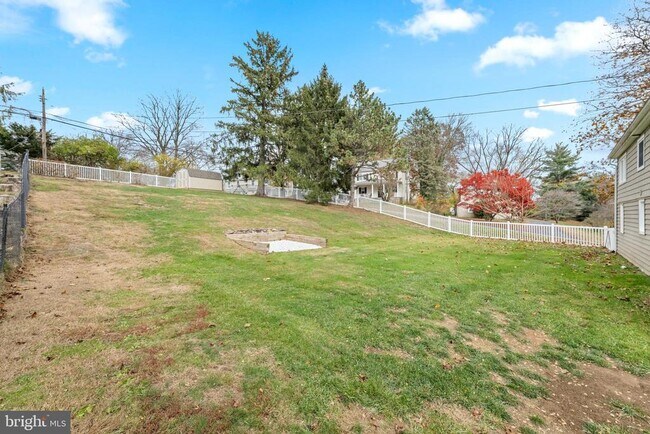 Building Photo - 3 Buttonwood Ave