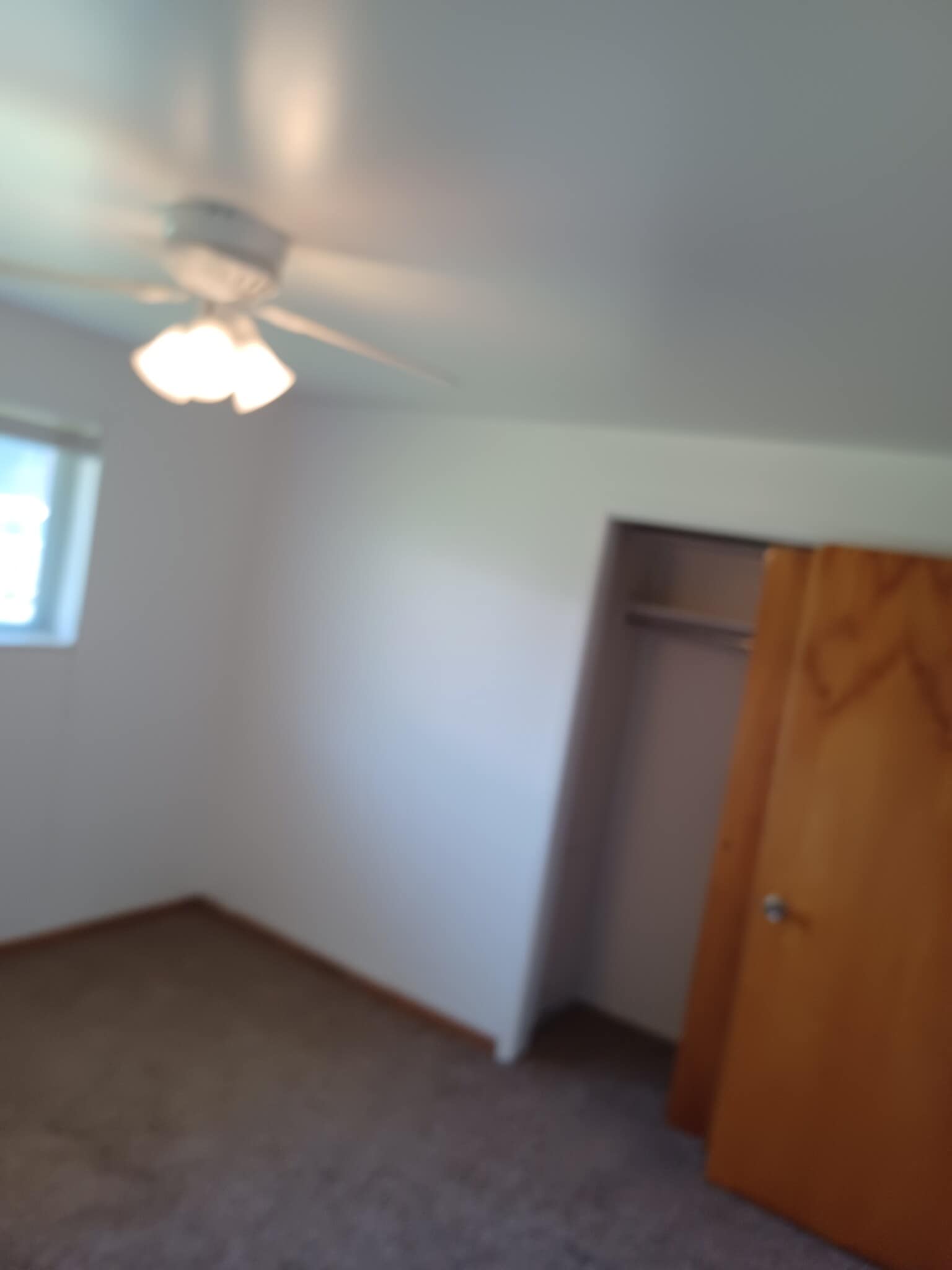 Building Photo - 638 N 400 E