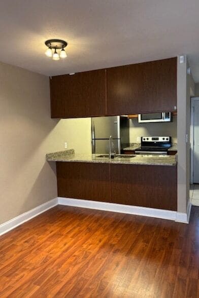 Building Photo - 804 Timbers Ct