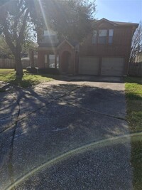 Building Photo - 18011 Falcon Forest Ct