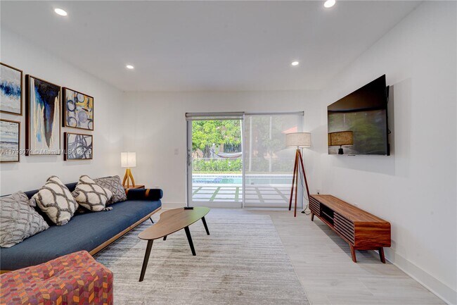 Building Photo - 7528 Buccaneer Ave