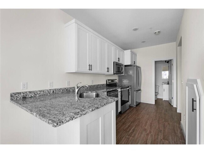 Building Photo - 1796 Calhoun Ct S