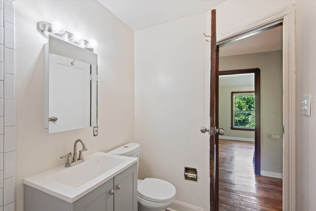 Building Photo - 4723 W 125th St