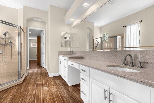 Building Photo - STOP USING THIS ACCOUNT! THIS IS OLD - 2625 Tweed Run