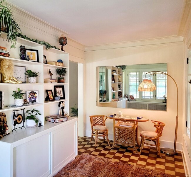 Building Photo - 1223 W Wayne St