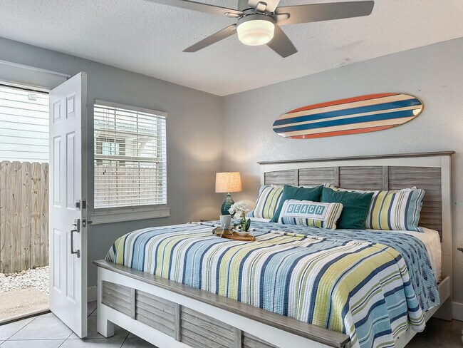 Building Photo - 94 Cobia St