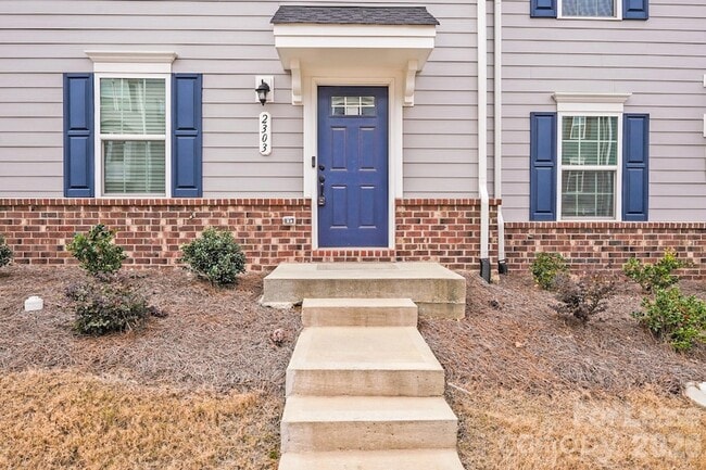 Building Photo - 2303 Autumn Olive Ln