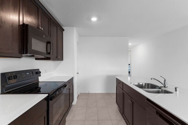 Building Photo - 5401 Rockrose Ln