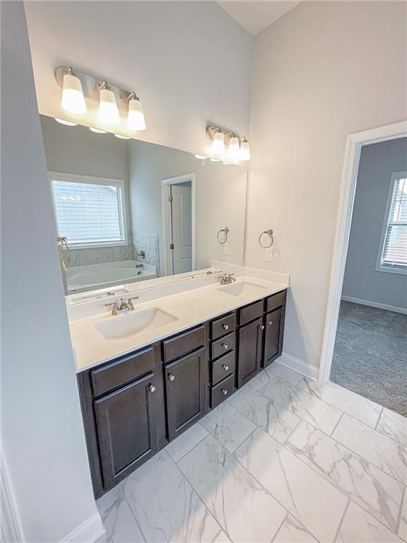 Building Photo - 4624 Silver Oak Dr SW