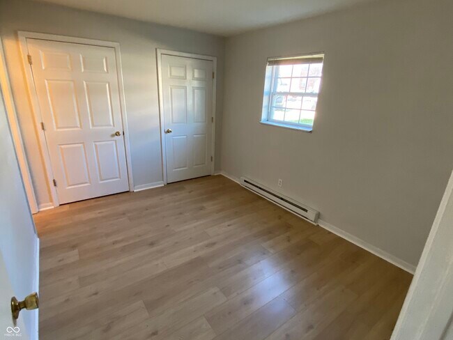 Building Photo - 701 S 14th St