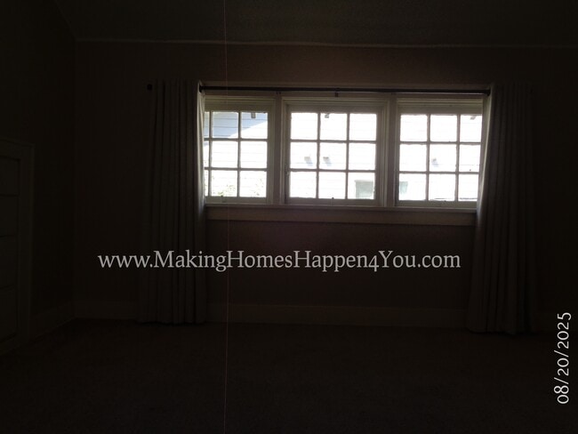 Building Photo - 2160 Trade St SE