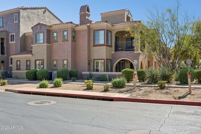 Building Photo - 3935 E Rough Rider Rd