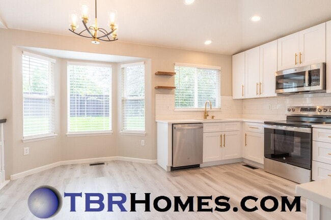 Building Photo - 13612 Plaster Cir