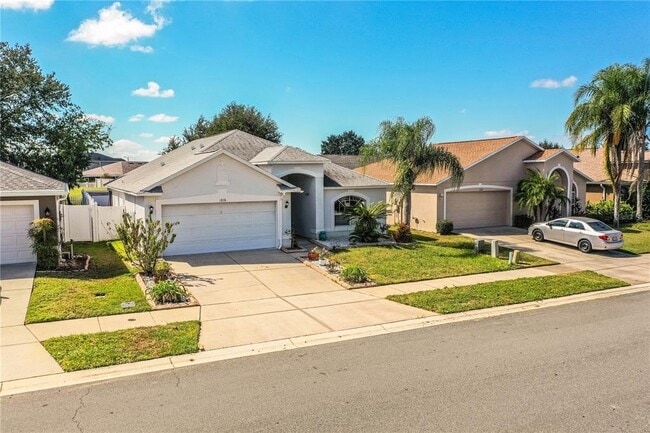 Building Photo - 1876 Holton Rd