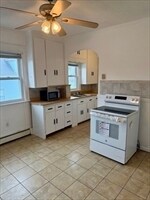 Building Photo - 119 Airlie St