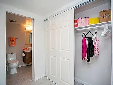 Building Photo - 7940 E Camelback Rd