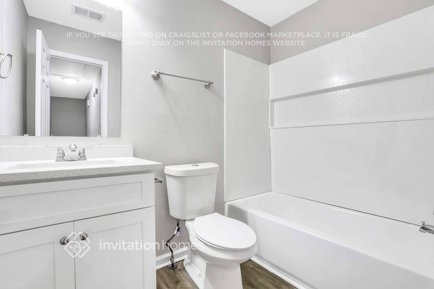 Building Photo - 5120 N Woodbridge Trail