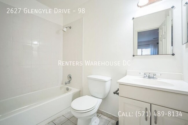 Building Photo - 2627 Glengyle Dr