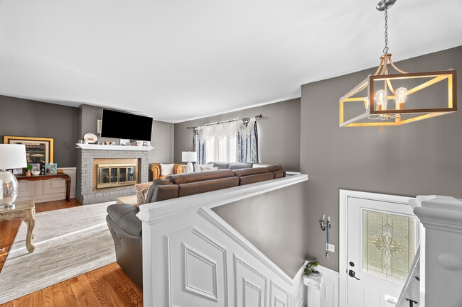 Building Photo - 12755 S Elizabeth Dr