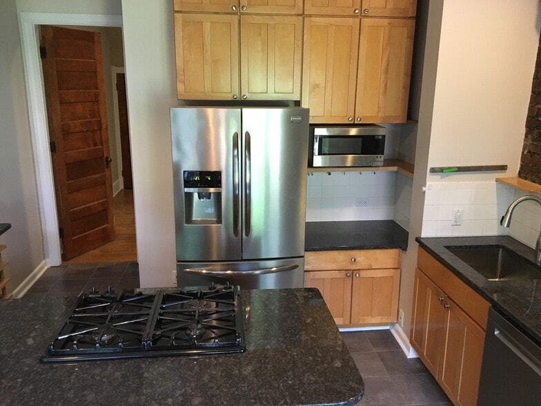 Building Photo - 140 Tennessee Ave NE