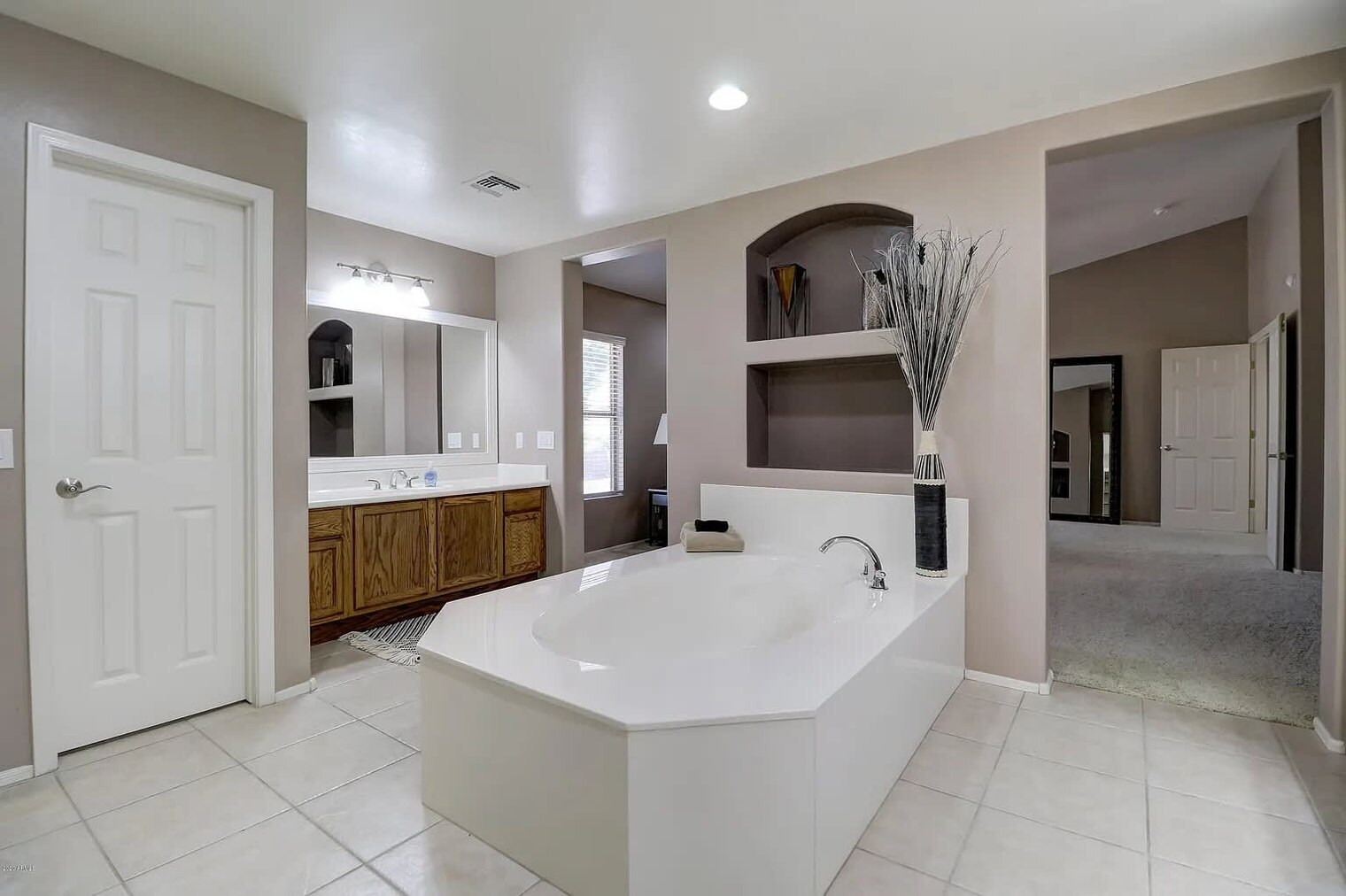 Building Photo - 13412 W Annika Dr