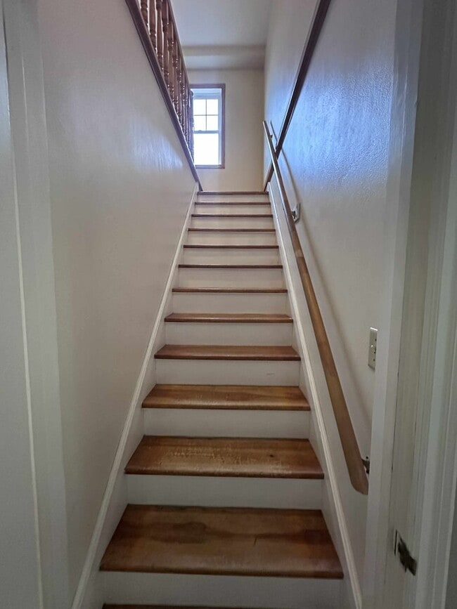 Building Photo - Welcome to your new home!