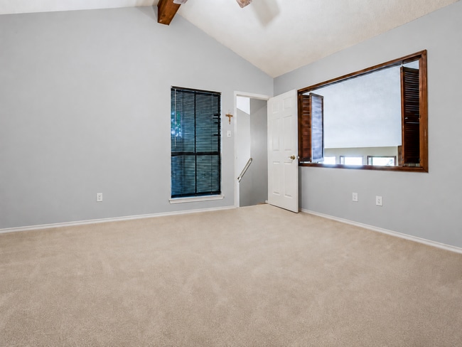 Building Photo - 9254 Forest Ln